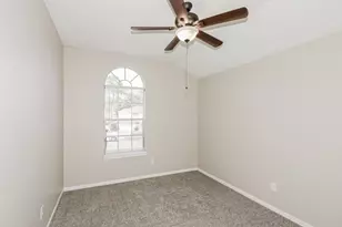 6407 Crim Ct, Houston, TX 77049 - Photo 13