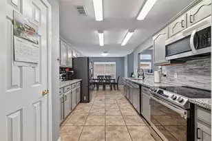1040 Glenview Dr, Pearland, TX 77581 - Photo 19