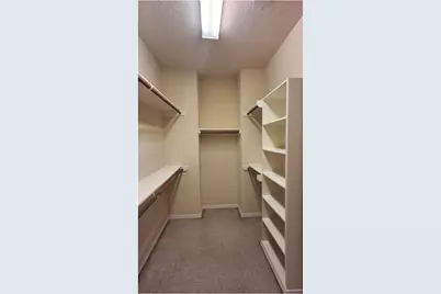 10623 Wallingford Place, Houston, TX 77042 - Photo 39