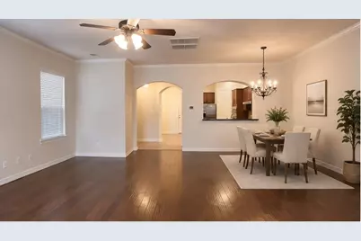 10623 Wallingford Place, Houston, TX 77042 - Photo 7