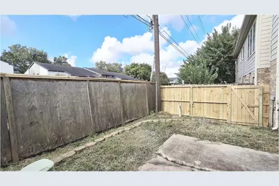 10623 Wallingford Place, Houston, TX 77042 - Photo 43