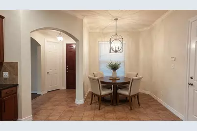 10623 Wallingford Place, Houston, TX 77042 - Photo 13