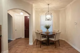 10623 Wallingford Pl, Houston, TX 77042 - Photo 13