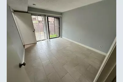 2510 Grants Lake Boulevard #101, Sugar Land, TX 77479 - Photo 5