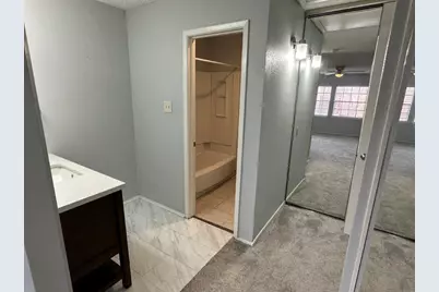 2510 Grants Lake Boulevard #101, Sugar Land, TX 77479 - Photo 9