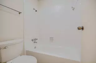 3100 Jeanetta St, Houston, TX 77063 - Photo 17