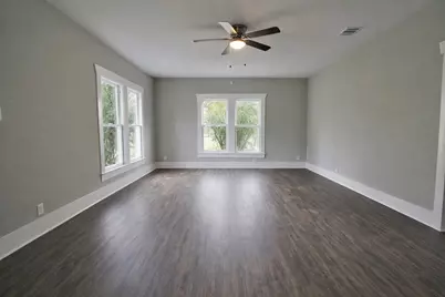 716 Olive Street, Wharton, TX 77488 - Photo 3