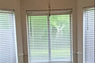 1015 Green Meadow St, Beaumont, TX 77706 - Photo 13