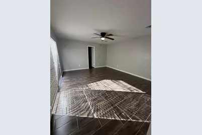 7846 Bankside Drive Drive, Houston, TX 77071 - Photo 13