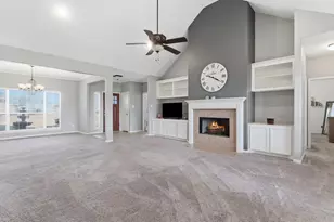 15592 Sandtrap Dr, Waller, TX 77484 - Photo 19