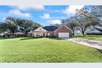 15592 Sandtrap Drive, Waller, TX 77484 - Photo 3
