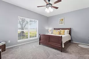 15592 Sandtrap Dr, Waller, TX 77484 - Photo 37