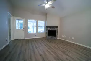 117 Harbour Town Cir, Conroe, TX 77356 - Photo 7