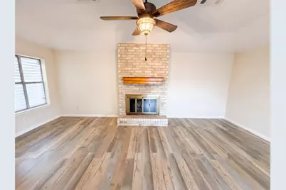522 27th Avenue N, Texas City, TX 77590 - Photo 3