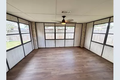 522 27th Avenue N, Texas City, TX 77590 - Photo 17