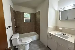 13205 Northumb Rd, Houston, TX 77047 - Photo 11