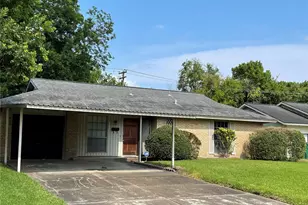 13205 Northumb Rd, Houston, TX 77047 - Photo 1