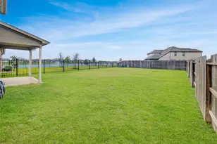 1328 Ventura Crk Dr, Katy, TX 77493 - Photo 11