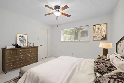 2034 Lakeville Drive, Kingwood, TX 77339 - Photo 25