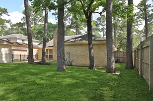 2034 Lakeville Dr, Kingwood, TX 77339 - Photo 3
