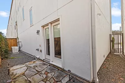 3120 Mitchell Landing Court, Houston, TX 77025 - Photo 33