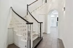 4111 Thistle Hill Ct, Sugar Land, TX 77479 - Photo 9