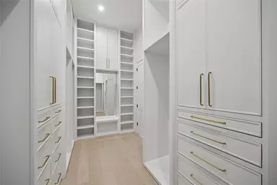 14106 Heatherfield Drive, Houston, TX 77079 - Photo 21