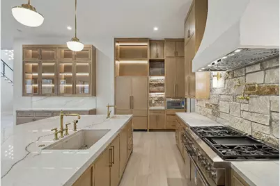 14106 Heatherfield Drive, Houston, TX 77079 - Photo 11