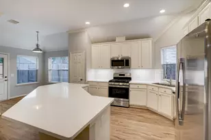 9311 Cabin Creek Dr, Houston, TX 77064 - Photo 7