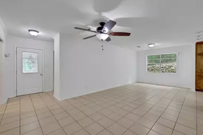 113 Hillendale Drive, Livingston, TX 77351 - Photo 7