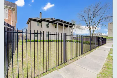 2202 Wentworth Street #B, Houston, TX 77004 - Photo 39