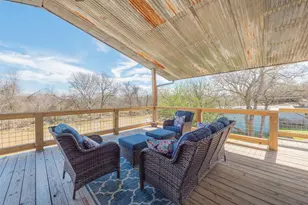 574 River Oaks Dr, Trinity, TX 75862 - Photo 3