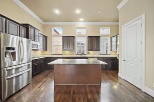 1250 W 23rd St, Houston, TX 77008 - Photo 15