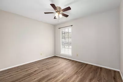 2751 Longleaf Pines Drive, Houston, TX 77339 - Photo 15