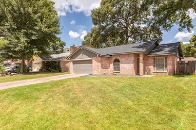 2751 Longleaf Pines Drive, Houston, TX 77339 - Photo 23