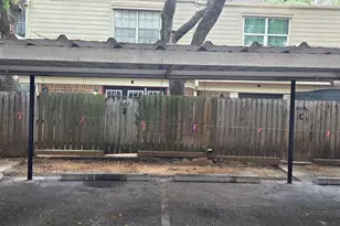 5217 Arboles Dr, Houston, TX 77035 - Photo 23