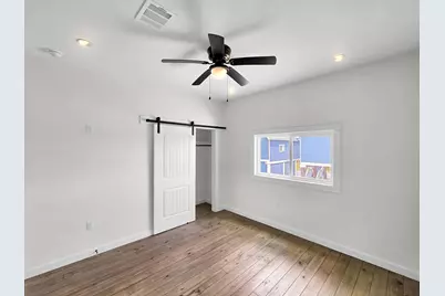 1028 Sunset Circle W, Crystal Beach, TX 77650 - Photo 33