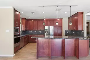 706 Golden Bear Ln, Houston, TX 77339 - Photo 5