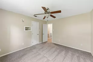 706 Golden Bear Ln, Houston, TX 77339 - Photo 21