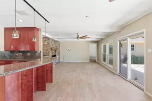 706 Golden Bear Ln, Houston, TX 77339 - Photo 3