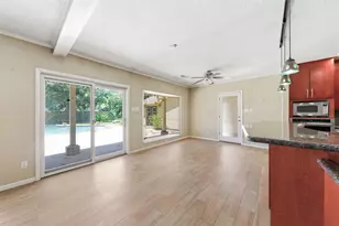 706 Golden Bear Ln, Houston, TX 77339 - Photo 15