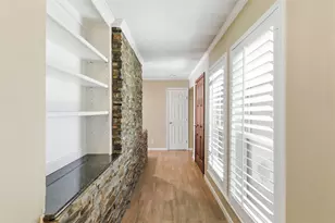 706 Golden Bear Ln, Houston, TX 77339 - Photo 21