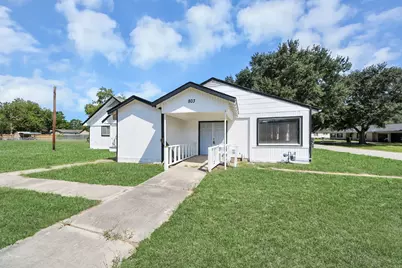 803 Live Oak Street, Sealy, TX 77474 - Photo 5