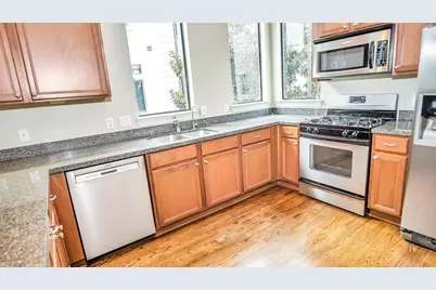 1611 Silver Street, Houston, TX 77007 - Photo 9