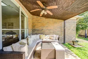 19631 Oakwood Falls Trail, Houston, TX 77084 - Photo 7