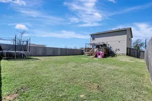 950 21st St, Hempstead, TX 77445 - Photo 29