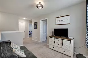 950 21st St, Hempstead, TX 77445 - Photo 17