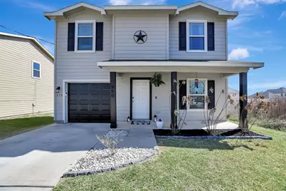950 21st Street, Hempstead, TX 77445 - Photo 1