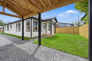 2307 Chestnut St, Houston, TX 77009 - Photo 45