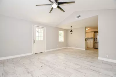 5811 Greencraig Drive, Houston, TX 77035 - Photo 7